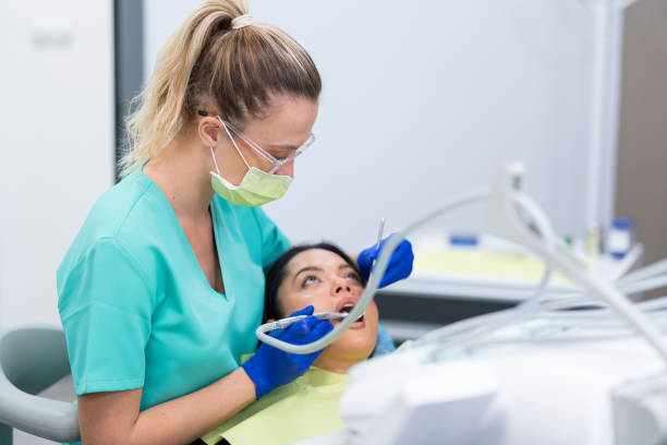 Best Emergency Care for Gum Disease in USA